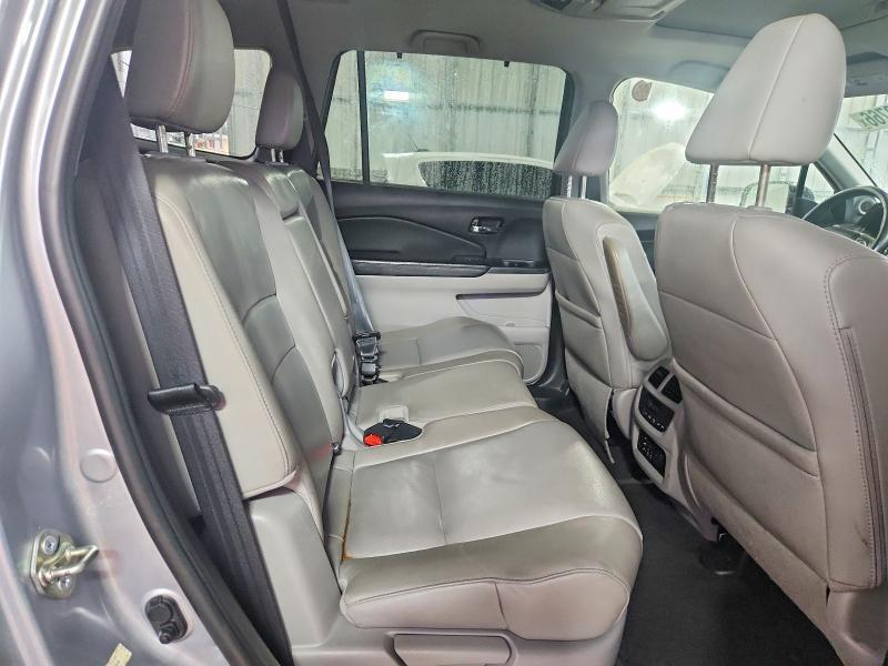 2016 HONDA PILOT TOURING — Фото 11 из 14
