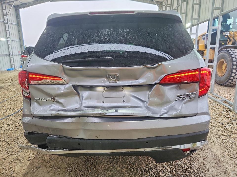 2016 HONDA PILOT TOURING — Фото 6 из 14