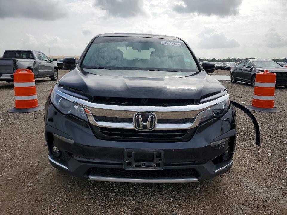 5FNYF5H51GB011826 2016 HONDA PILOT photo no. 5