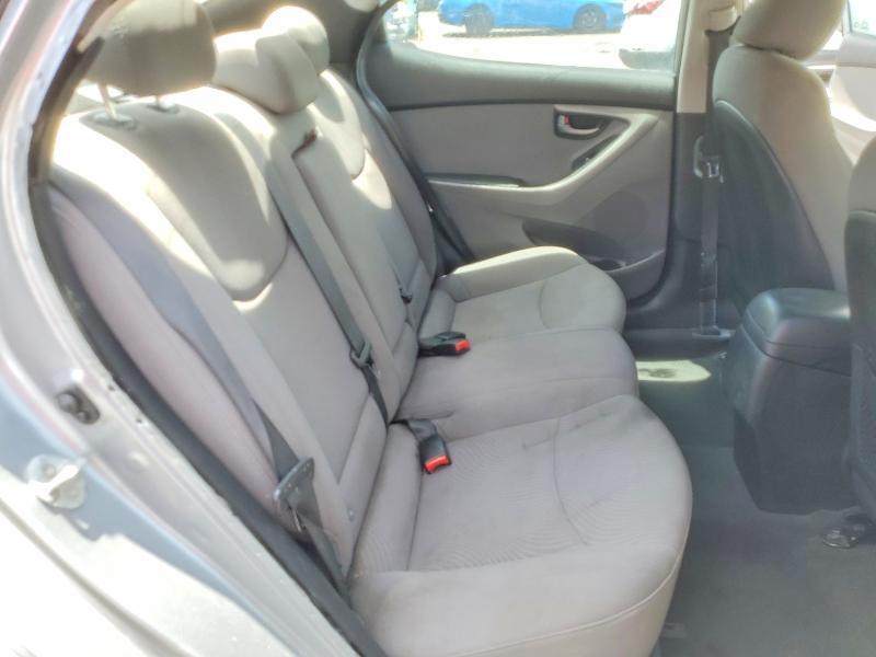 2016 HYUNDAI ELANTRA SE — Фото 10 из 13
