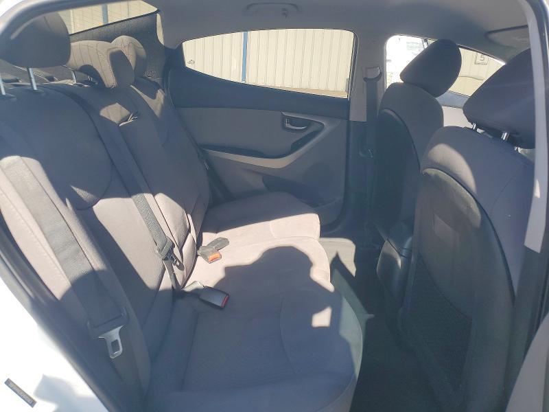 2016 HYUNDAI ELANTRA SE — Фото 10 из 12
