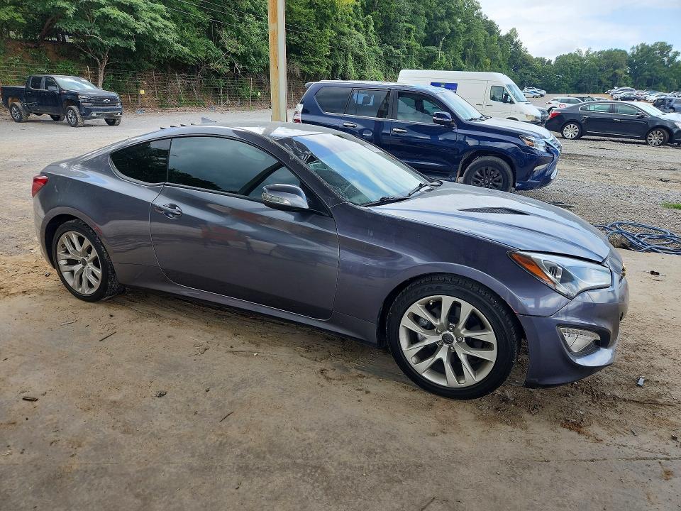2016 HYUNDAI GENESIS COUPE 3.8 — Фото 4 из 12