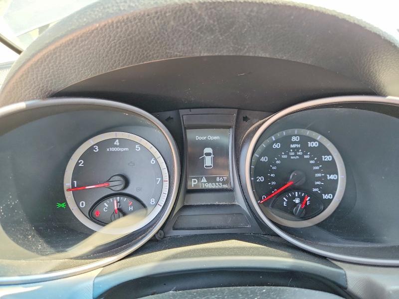 2016 HYUNDAI SANTA FE SPORT 2.4L — Фото 9 из 13