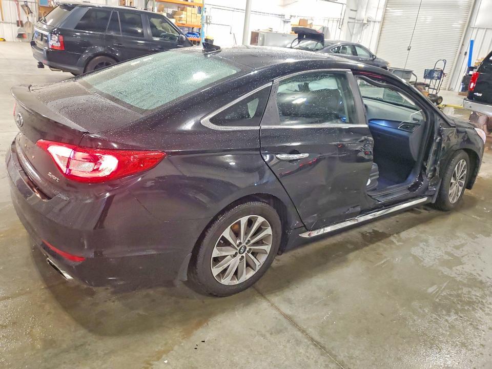 2016 HYUNDAI SONATA SPORT — Фото 3 из 13