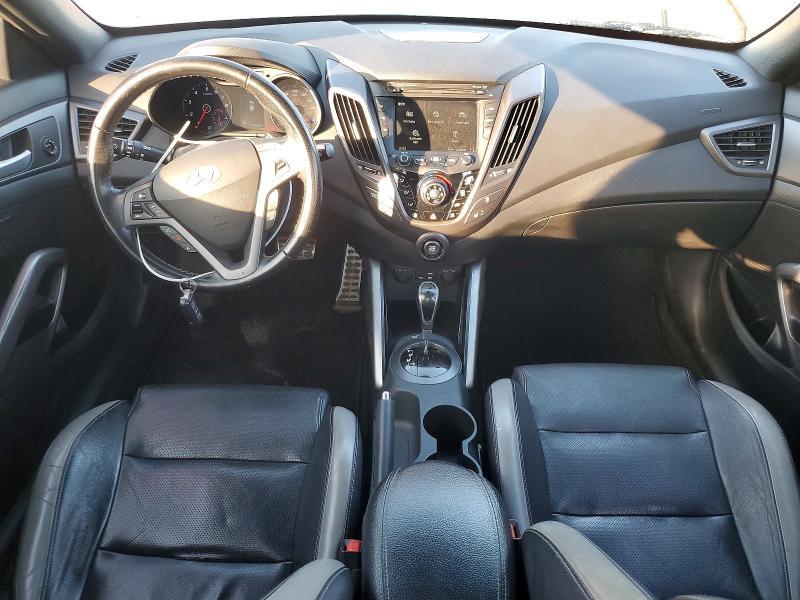 2016 HYUNDAI VELOSTER TURBO — Фото 8 из 12