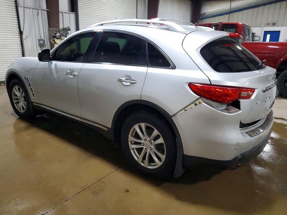 JN8CS1MW2GM752270 2016 INFINITI QX70 photo no. 2