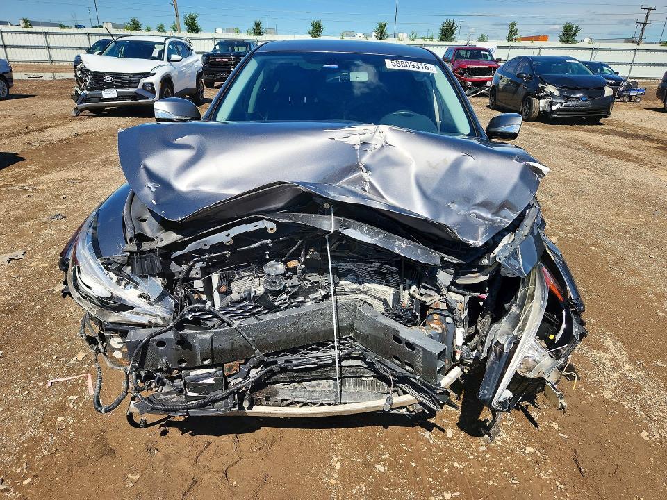 2016 INFINITI Q50 3.0T PREMIUM — Фото 5 из 12