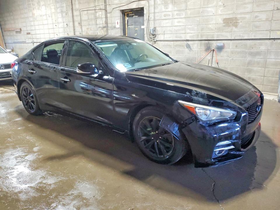 2016 INFINITI Q50 3.0T PREMIUM — Фото 4 из 12