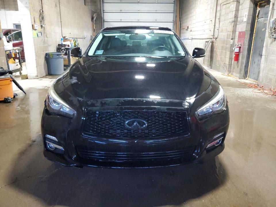 2016 INFINITI Q50 3.0T PREMIUM — Фото 5 из 12