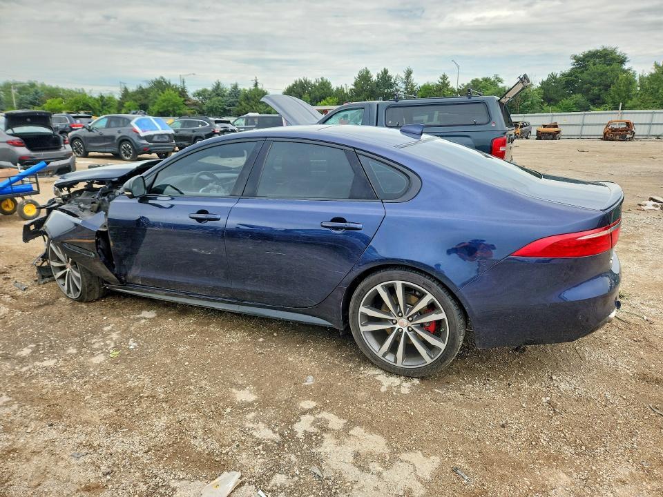 SAJBG4BV6GCY07458 2016 JAGUAR XF photo no. 2