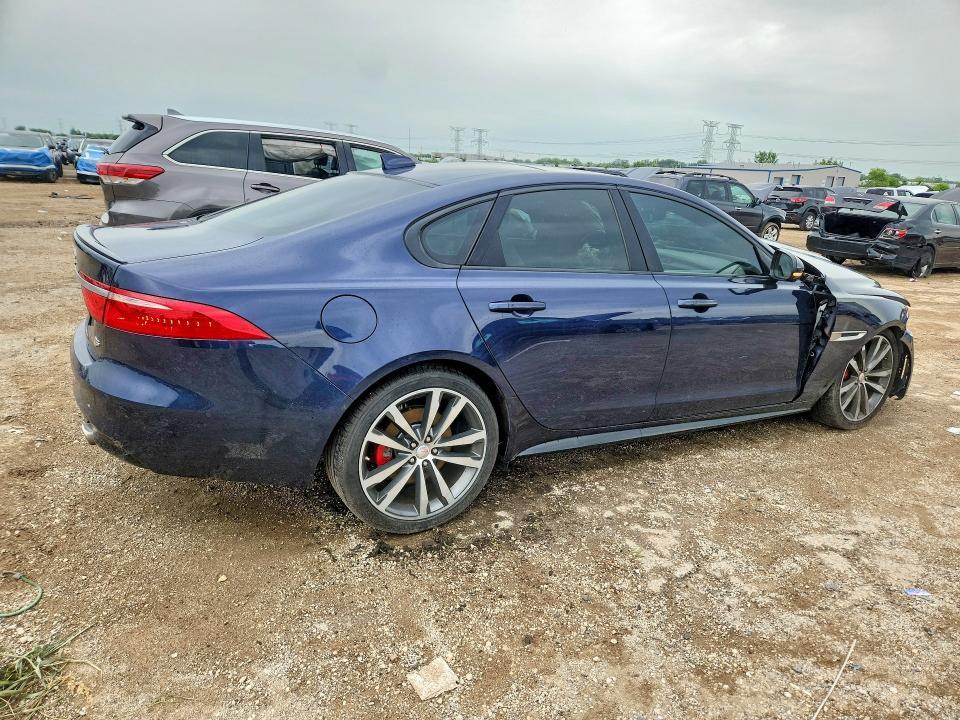SAJBG4BV6GCY07458 2016 JAGUAR XF photo no. 3