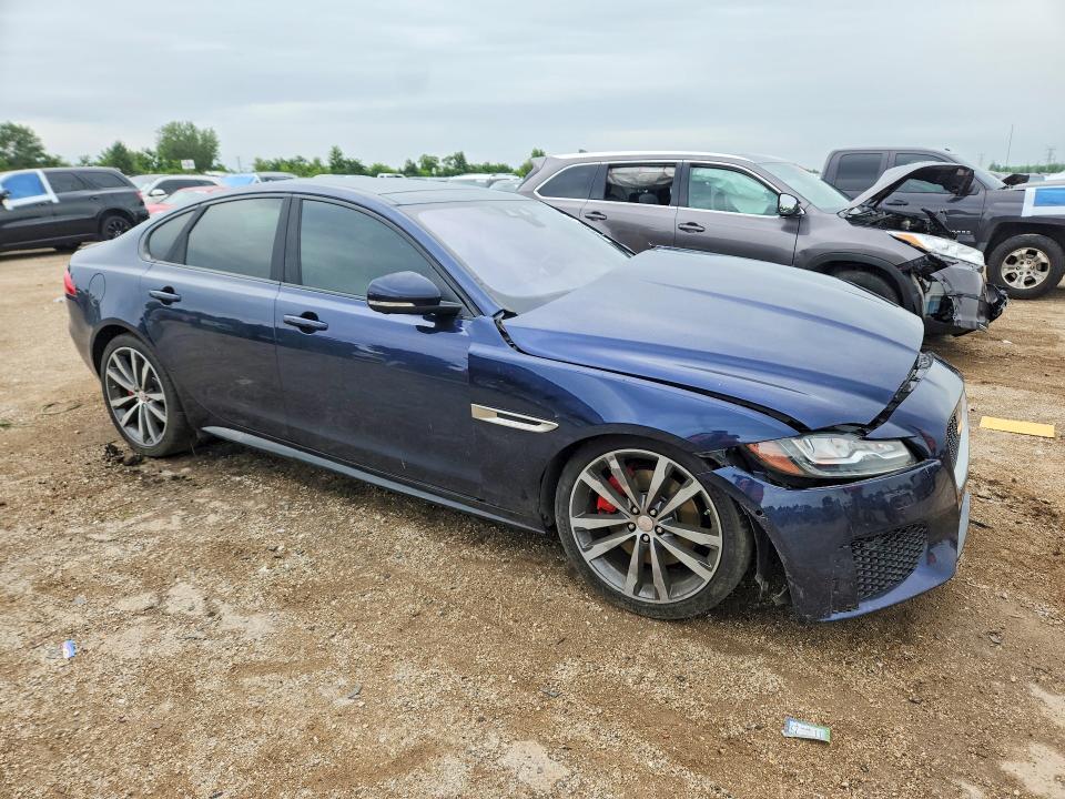 SAJBG4BV6GCY07458 2016 JAGUAR XF photo no. 4