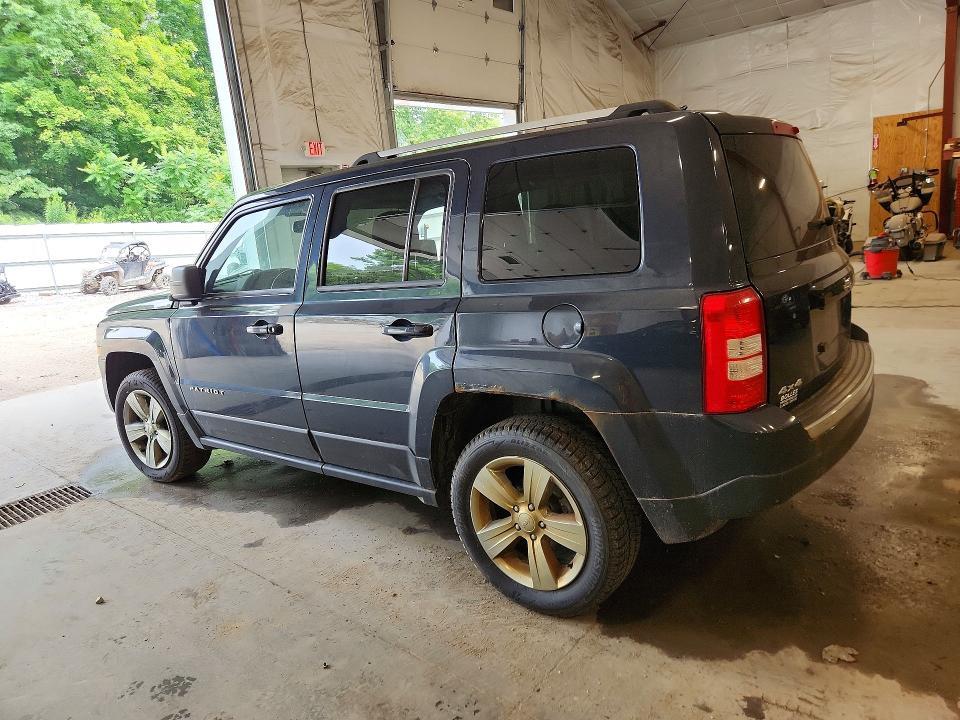 2016 JEEP PATRIOT LATITUDE — Фото 2 из 13