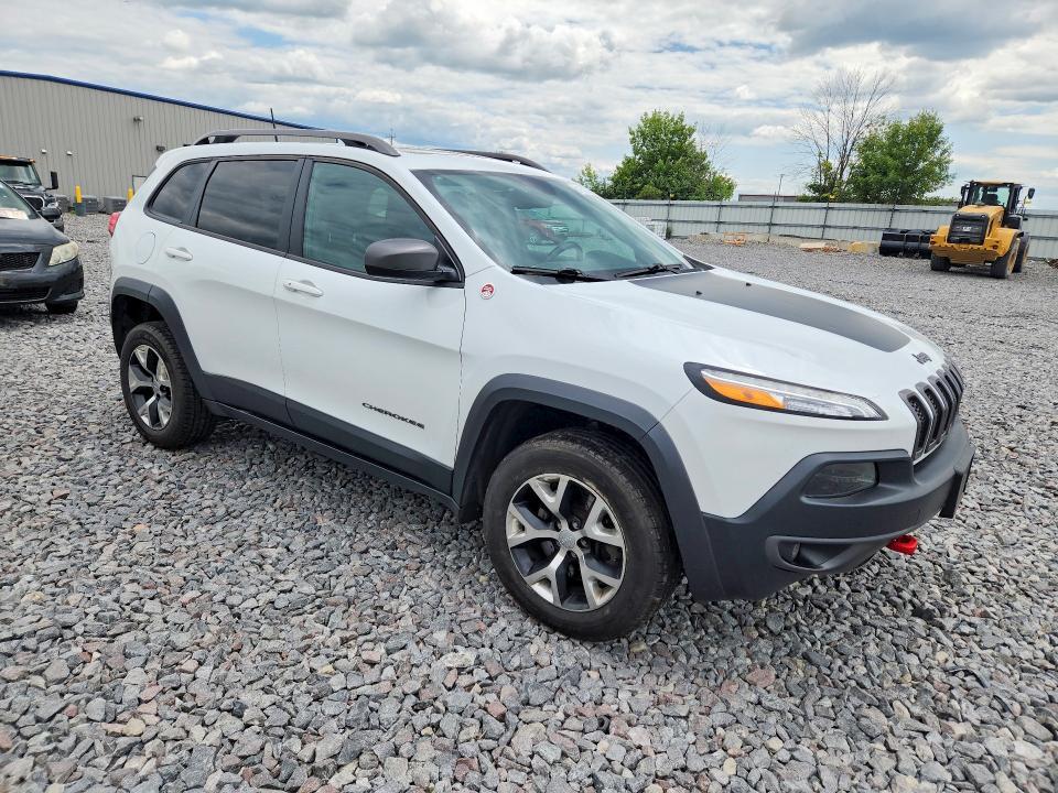 1C4PJMBS2GW143136 2016 JEEP CHEROKEE photo no. 4