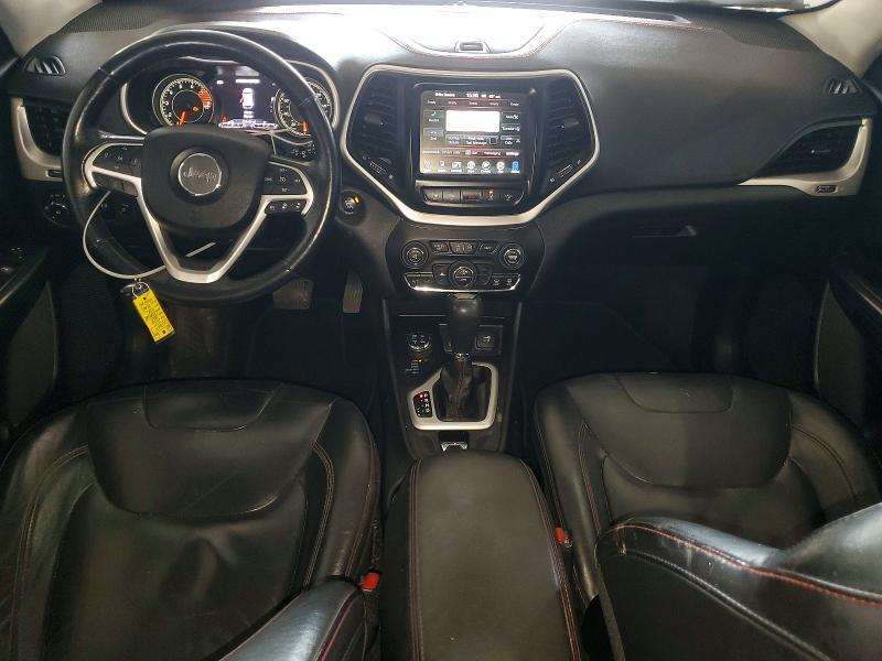 2016 JEEP CHEROKEE TRAILHAWK — Фото 8 из 13