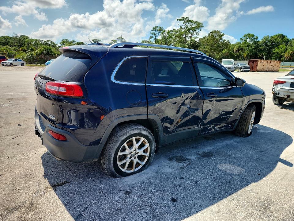 1C4PJMCS6GW323329 2016 JEEP CHEROKEE photo no. 3