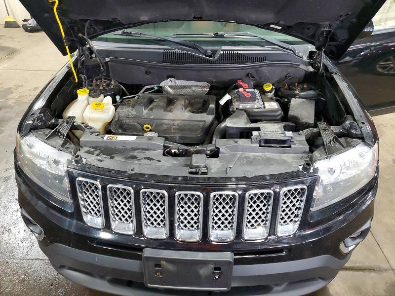 2016 JEEP COMPASS LATITUDE — Фото 11 из 12