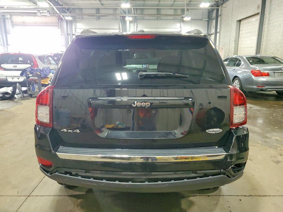 2016 JEEP COMPASS LATITUDE — Фото 6 из 12