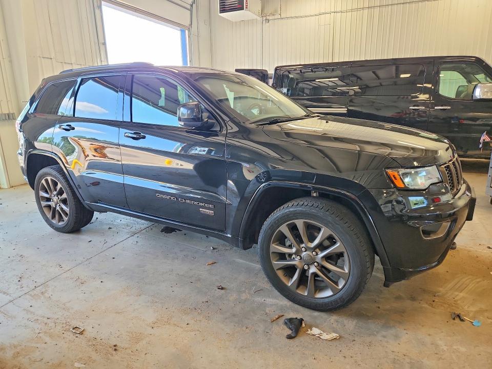 2016 JEEP GRAND CHEROKEE LIMITED — Фото 4 из 13
