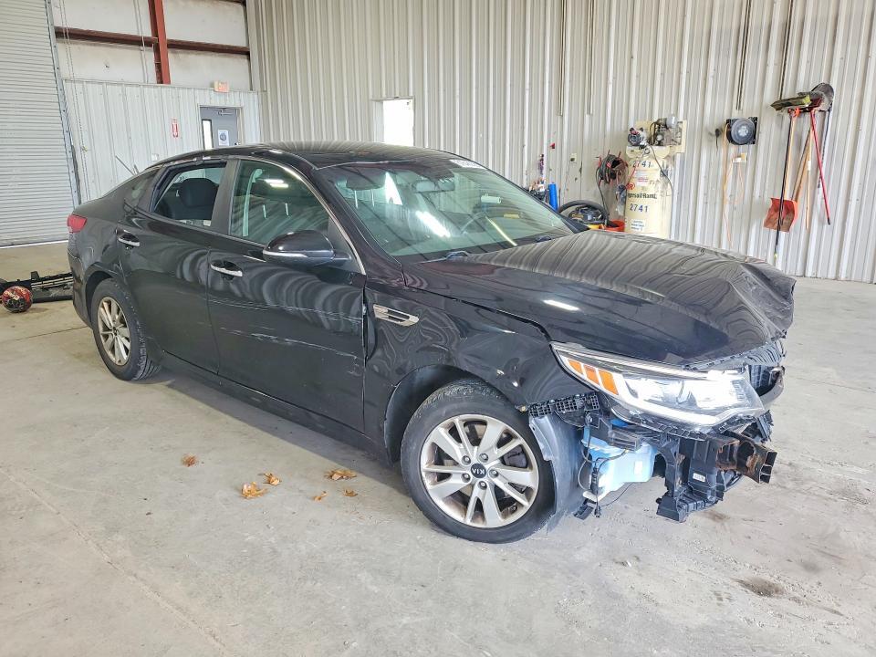 5XXGT4L35GG090791 2016 KIA OPTIMA photo no. 4