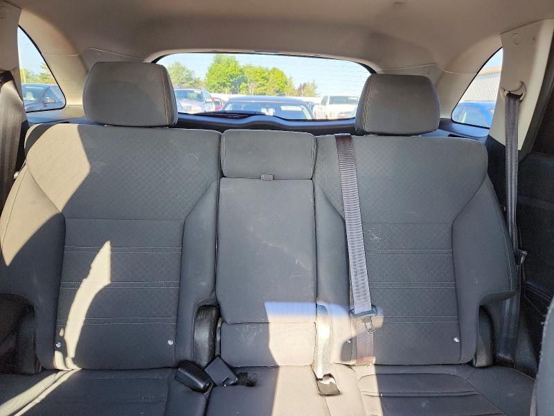 2016 KIA SORENTO LX — Фото 10 из 13