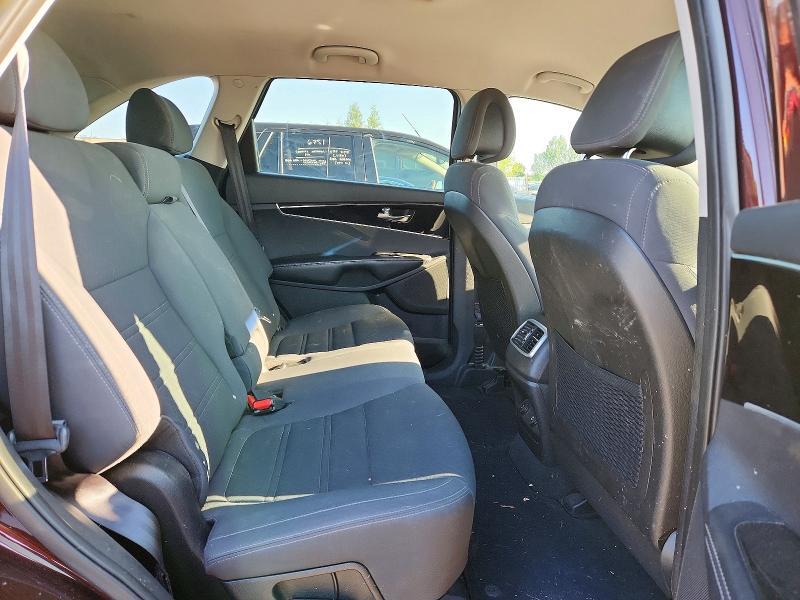 2016 KIA SORENTO LX — Фото 11 из 13