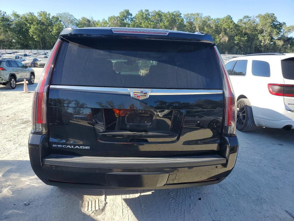 1GYS4BKJXHR228555 2017 CADILLAC ESCALADE photo no. 6