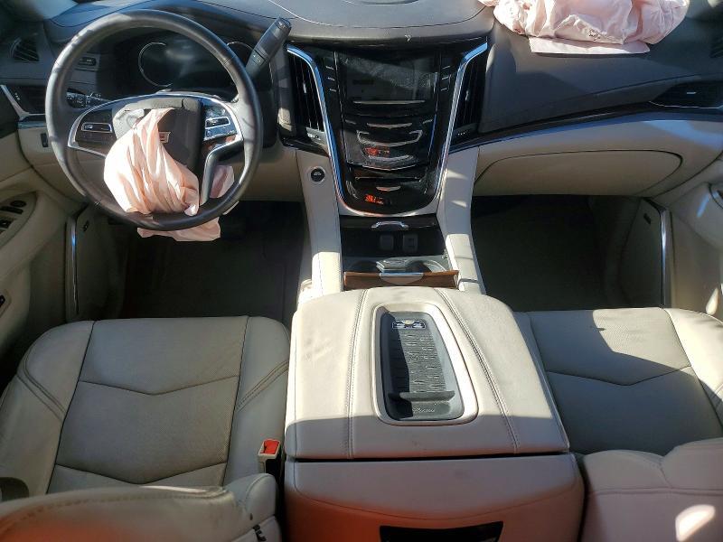 1GYS4BKJXHR228555 2017 CADILLAC ESCALADE photo no. 8