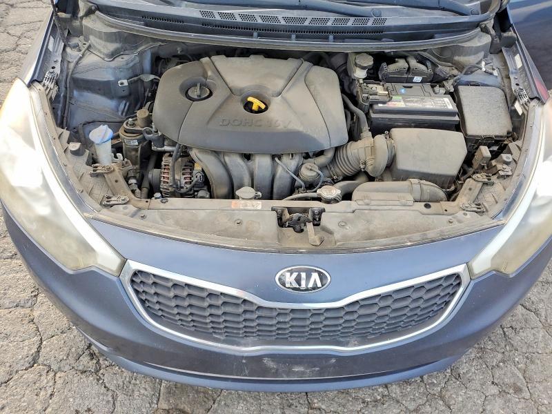 2016 KIA FORTE — Фото 11 из 12