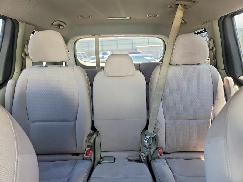 2016 KIA SEDONA LX — Фото 10 из 13