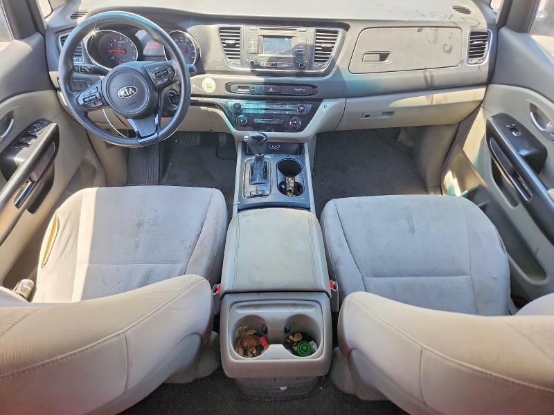 2016 KIA SEDONA LX — Фото 8 из 13