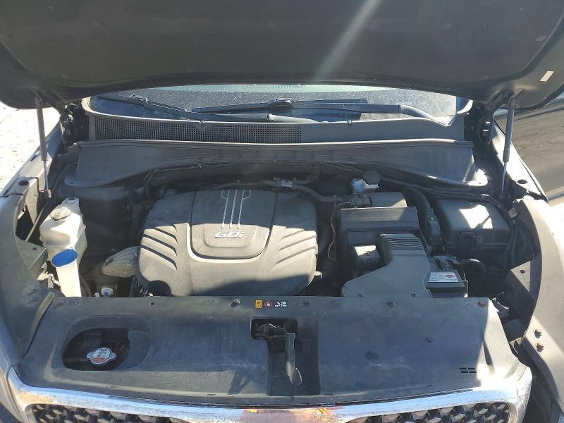 2016 KIA SORENTO — Фото 12 из 13