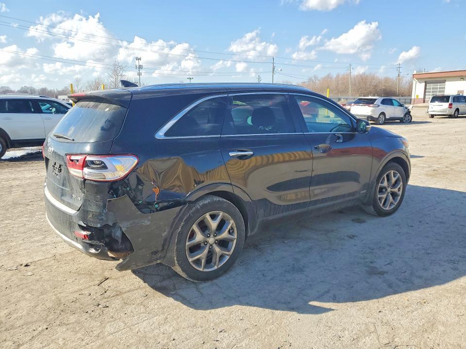 2016 KIA SORENTO — Фото 3 из 13