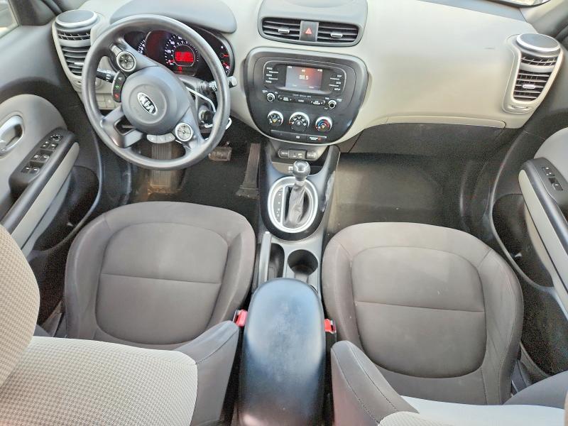 KNDJN2A26G7370193 2016 KIA SOUL photo no. 8