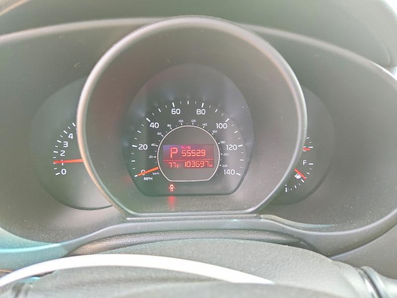 2016 KIA SOUL BASE — Фото 9 из 12