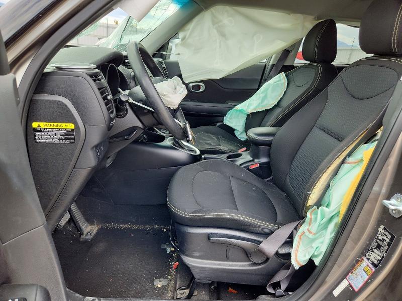 KNDJP3A59G7323833 2016 KIA SOUL photo no. 7