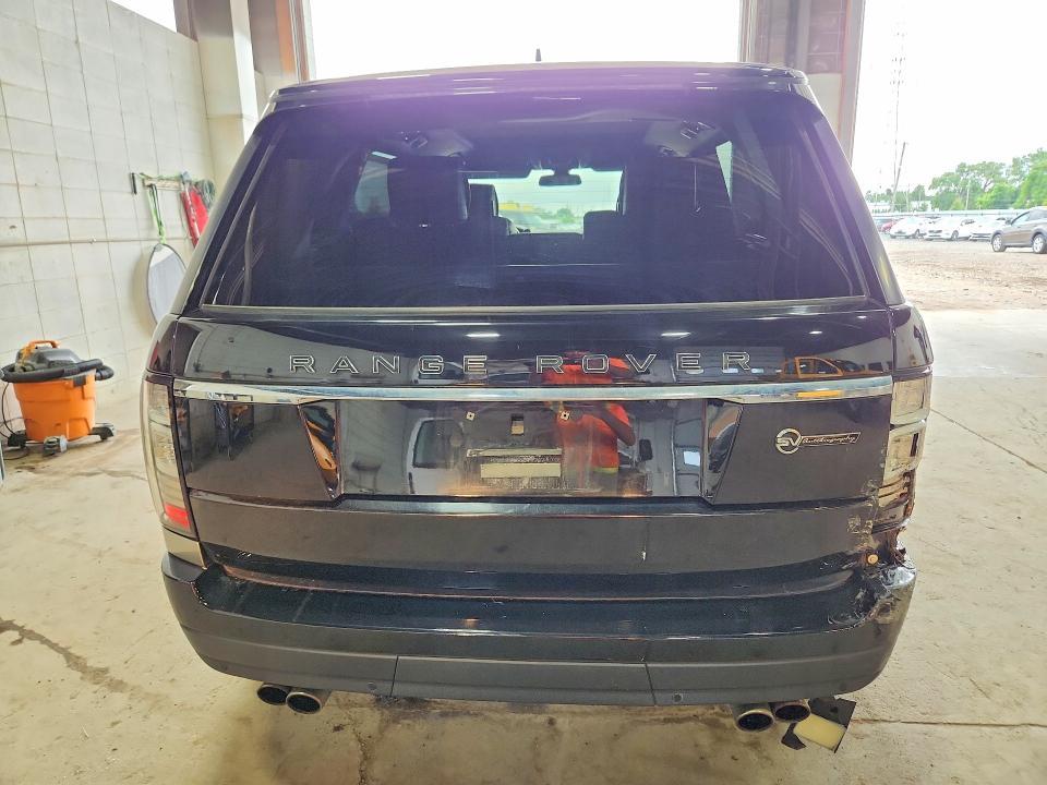 2016 LAND ROVER RANGE ROVER SV AUTOBIOGRAPHY — Фото 6 из 13
