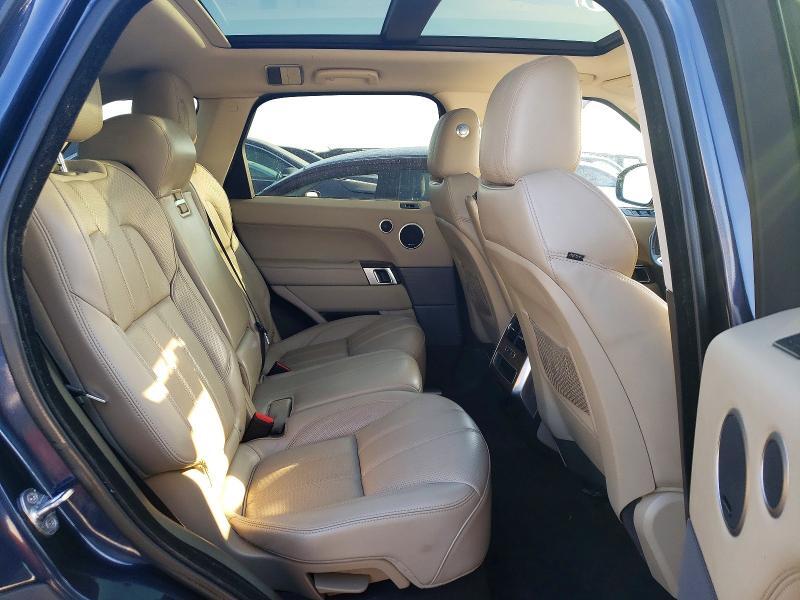 2016 LAND ROVER RANGE ROVER SPORT HSE — Фото 11 из 13