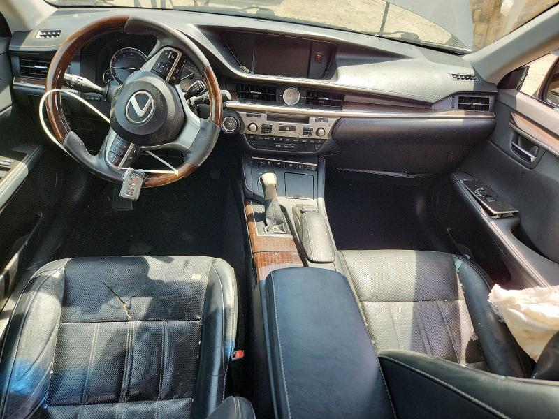 2016 LEXUS ES 350 — Фото 8 из 12