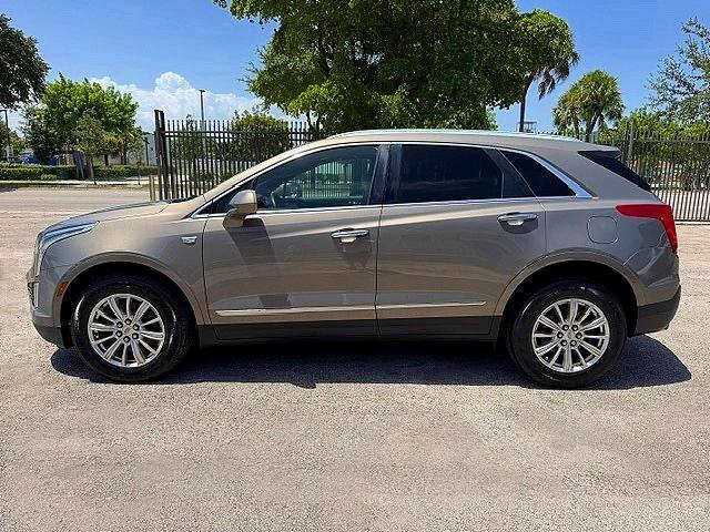 2017 CADILLAC XT5 — Фото 12 из 15