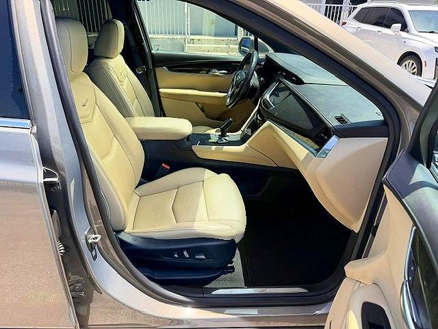 2017 CADILLAC XT5 — Фото 7 из 15