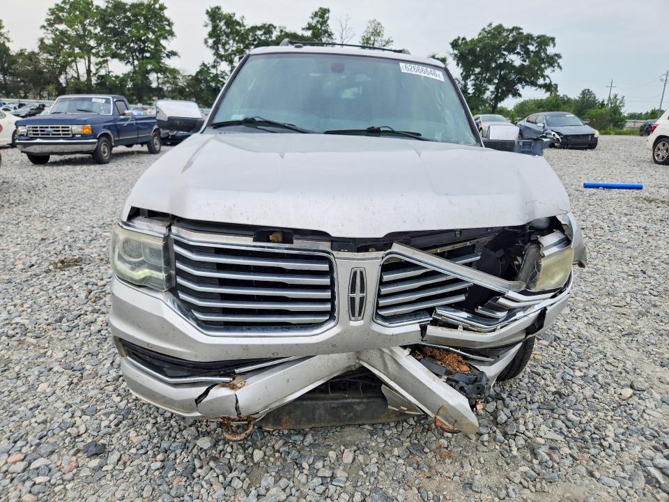2016 LINCOLN NAVIGATOR SELECT — Фото 5 из 13