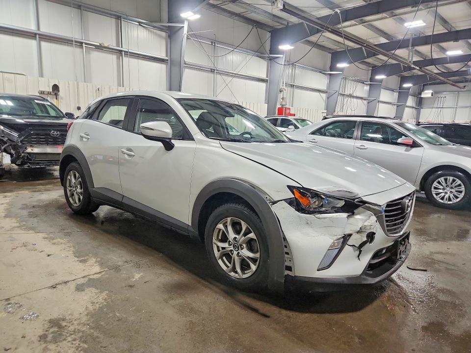 2016 MAZDA CX-3 TOURING — Фото 4 из 13