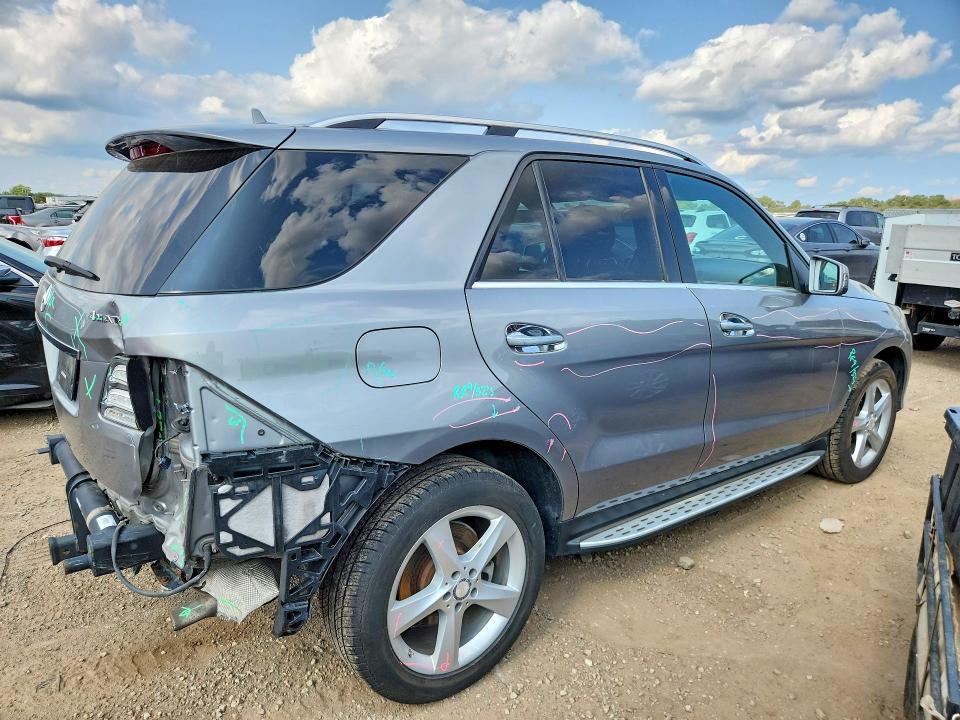 2016 MERCEDES-BENZ GLE 350 4MATIC — Фото 3 из 13