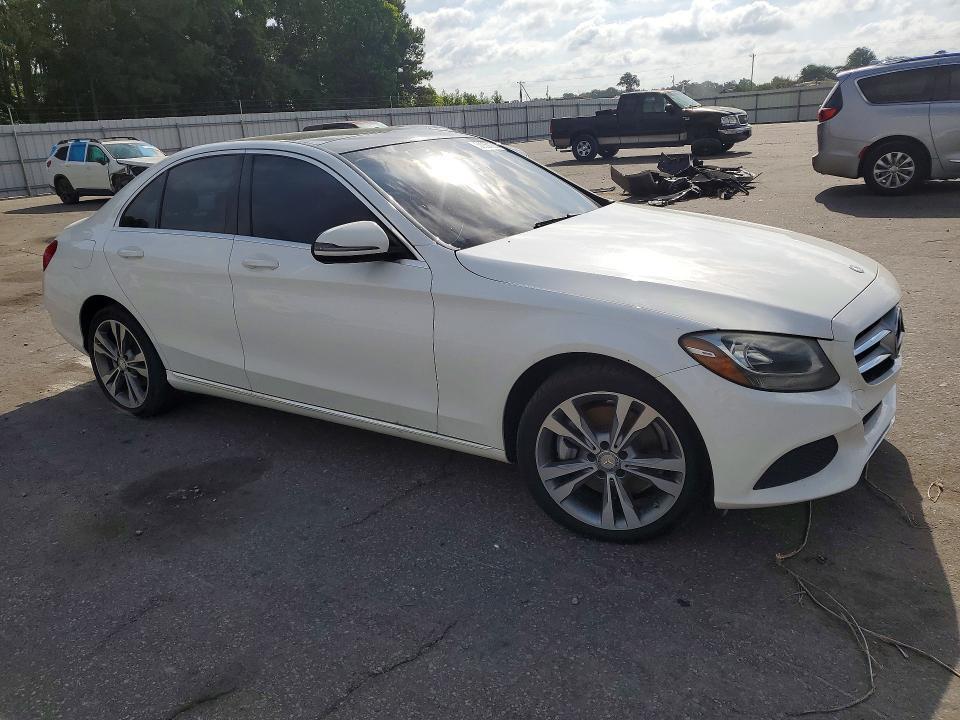 2016 MERCEDES-BENZ C 300 4MATIC — Фото 4 из 12
