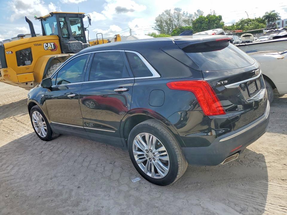 2017 CADILLAC XT5 PREMIUM LUXURY — Фото 2 из 12