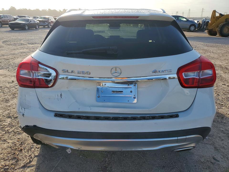 2016 MERCEDES-BENZ GLA 250 4MATIC — Фото 6 из 13