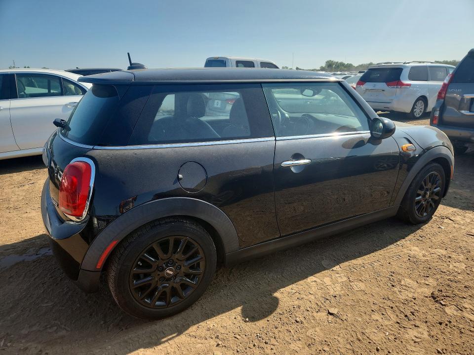 2016 MINI COOPER — Фото 3 из 13