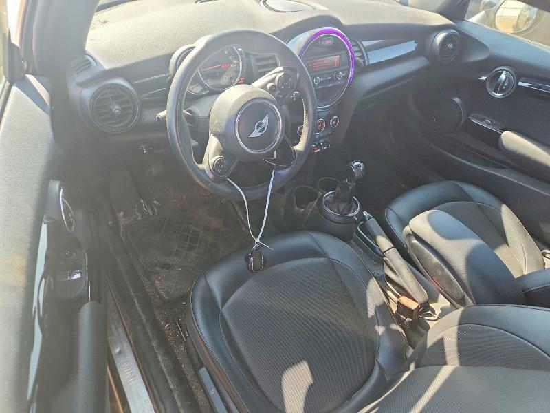 2016 MINI COOPER — Фото 8 из 13