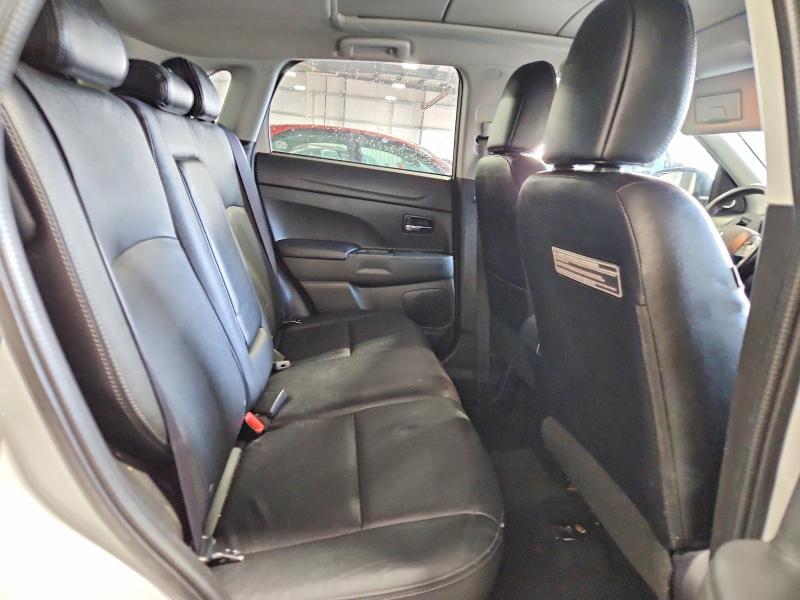 2016 MITSUBISHI OUTLANDER SPORT SEL — Фото 10 из 13